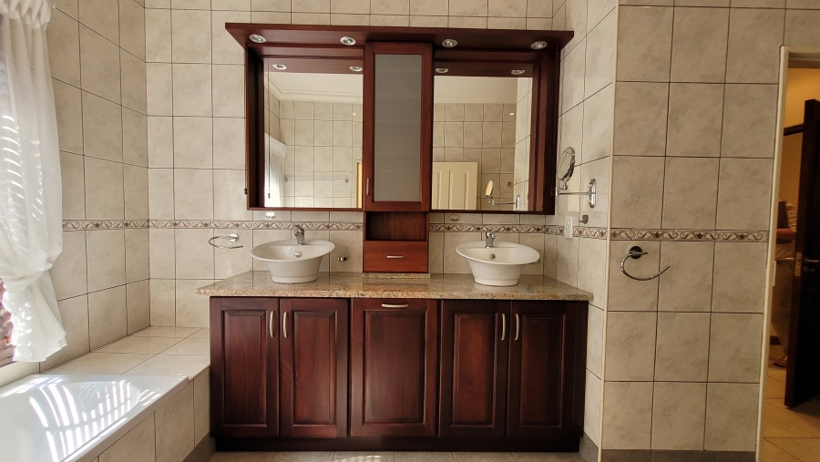 3 Bedroom Property for Sale in The Rest Mpumalanga