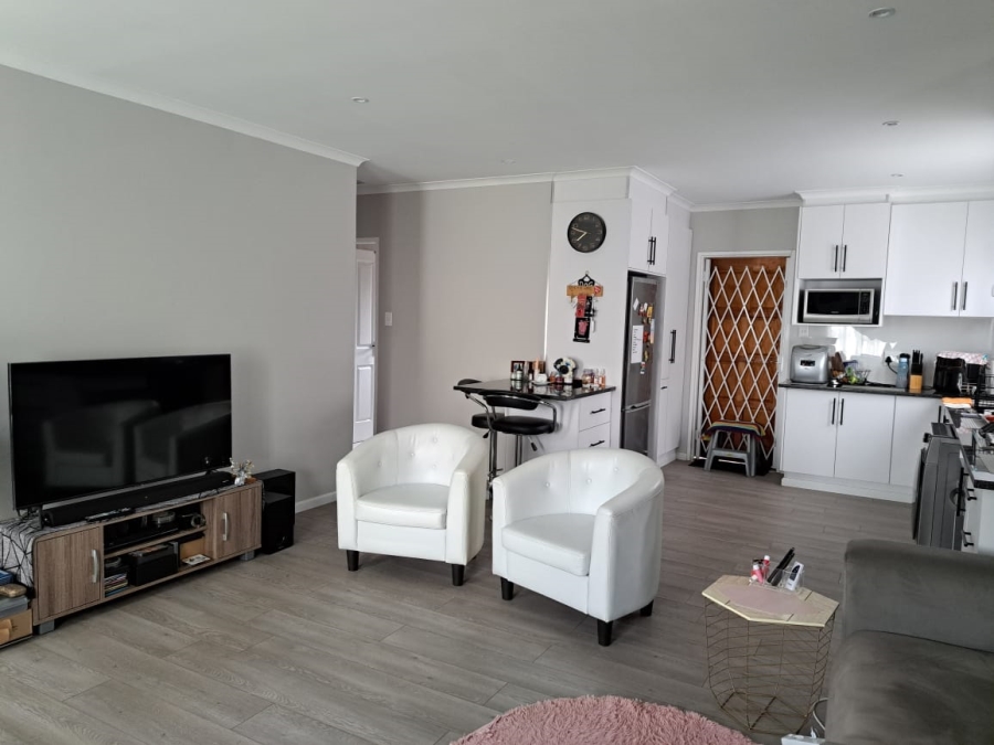 2 Bedroom Property for Sale in Secunda Mpumalanga