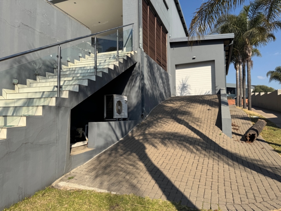 5 Bedroom Property for Sale in Bankenveld Mpumalanga