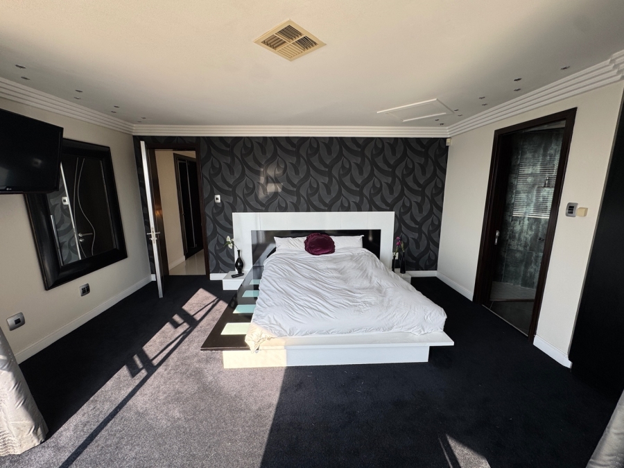 5 Bedroom Property for Sale in Bankenveld Mpumalanga