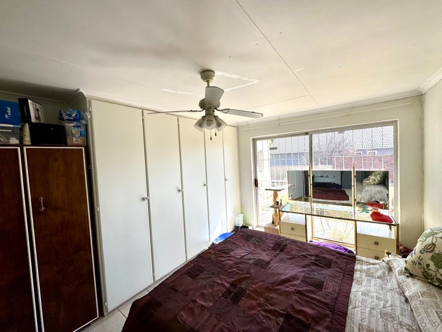 4 Bedroom Property for Sale in Sunset Park Mpumalanga