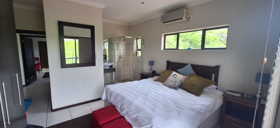 To Let 3 Bedroom Property for Rent in Ntulo Wildlife Estate Mpumalanga