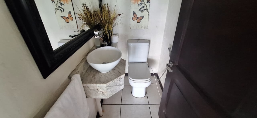 To Let 3 Bedroom Property for Rent in Ntulo Wildlife Estate Mpumalanga