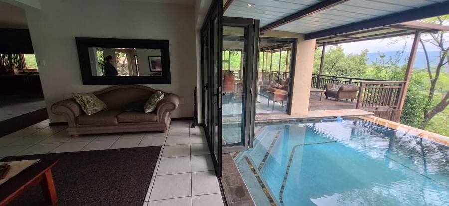 To Let 3 Bedroom Property for Rent in Ntulo Wildlife Estate Mpumalanga