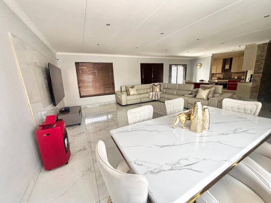 4 Bedroom Property for Sale in Noordrand Mpumalanga