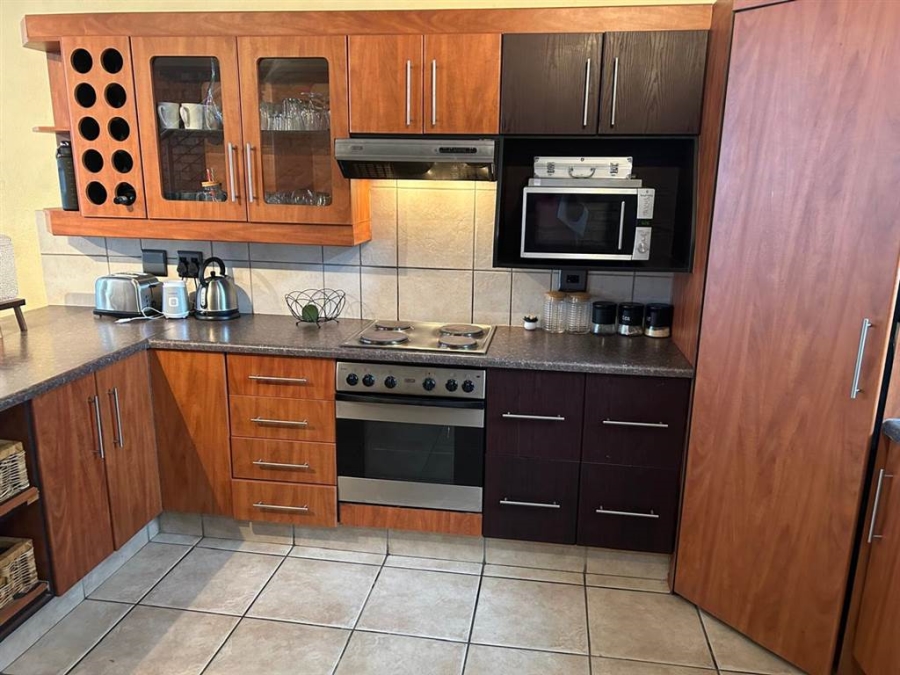 1 Bedroom Property for Sale in West Acres Mpumalanga
