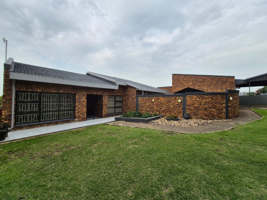 4 Bedroom Property for Sale in Kinross Mpumalanga