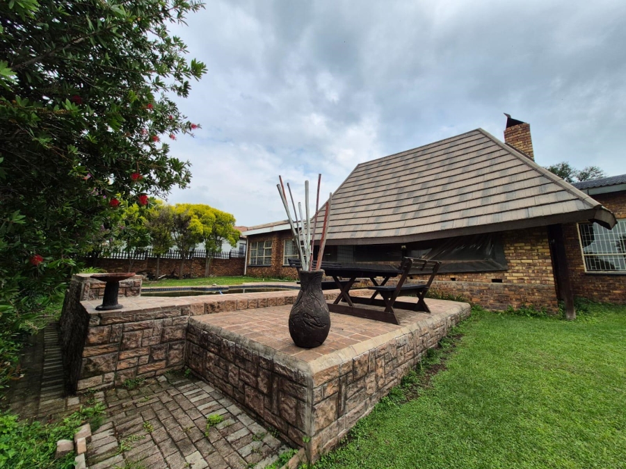 4 Bedroom Property for Sale in Kinross Mpumalanga