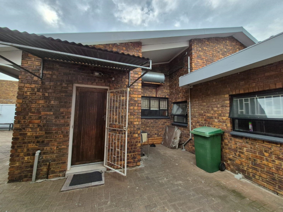 4 Bedroom Property for Sale in Kinross Mpumalanga