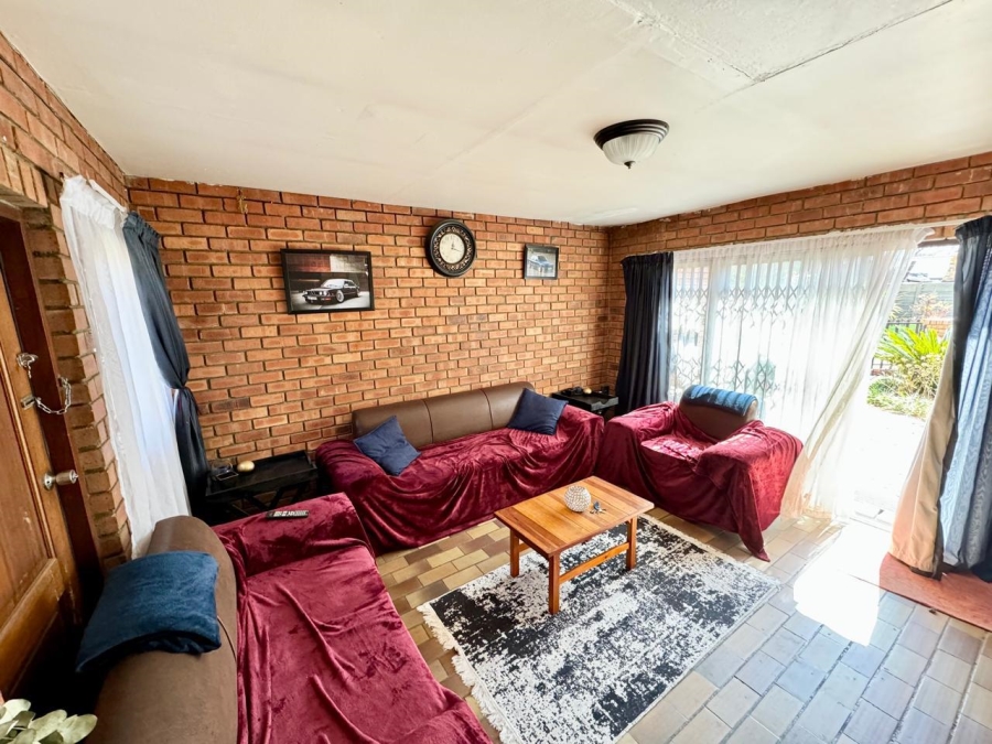 2 Bedroom Property for Sale in Secunda Mpumalanga