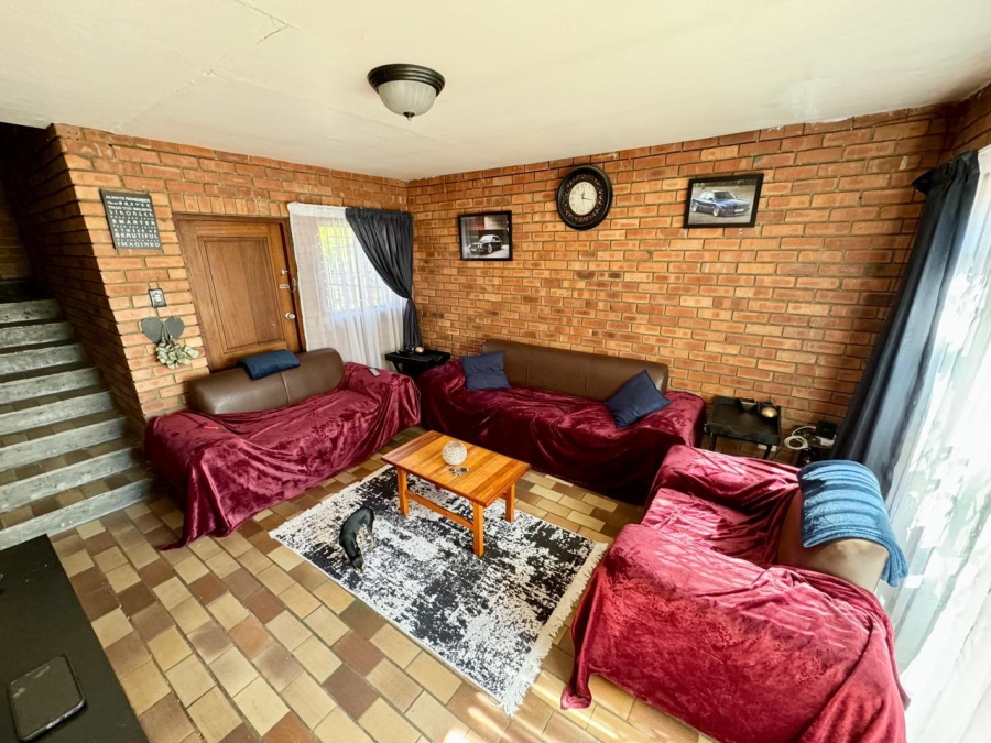 2 Bedroom Property for Sale in Secunda Mpumalanga