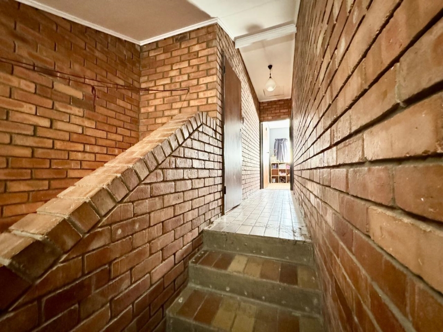 2 Bedroom Property for Sale in Secunda Mpumalanga