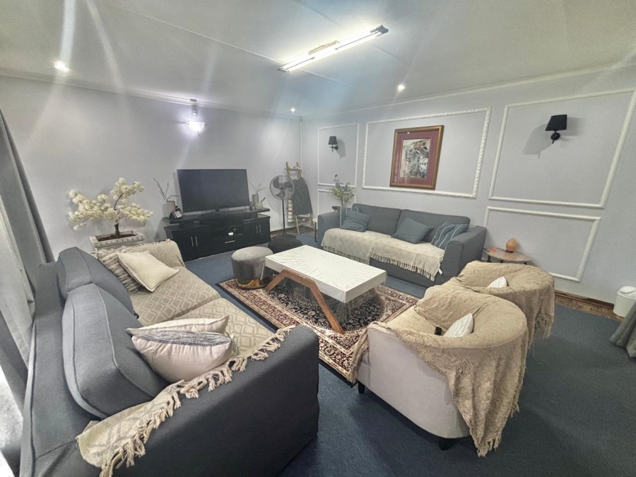 4 Bedroom Property for Sale in Secunda Mpumalanga