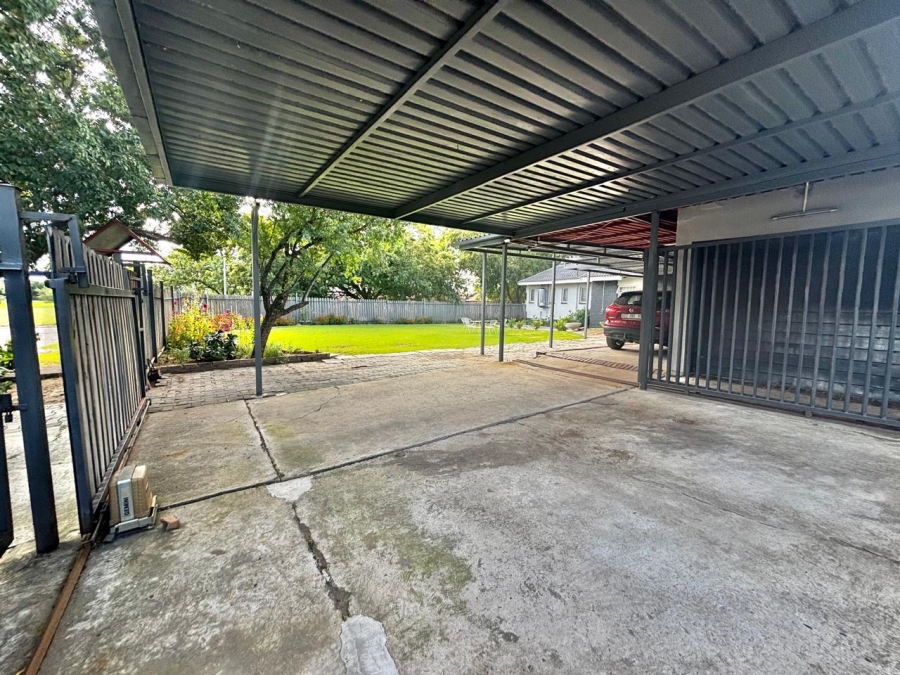 4 Bedroom Property for Sale in Secunda Mpumalanga