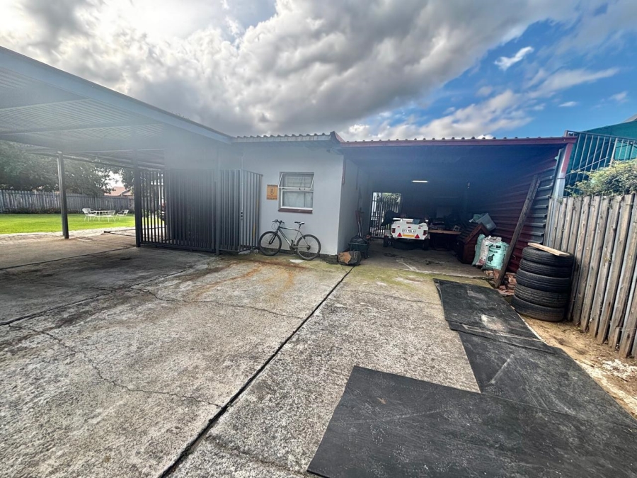 4 Bedroom Property for Sale in Secunda Mpumalanga