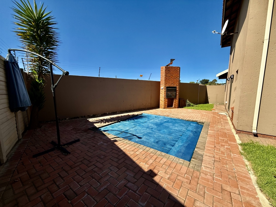 3 Bedroom Property for Sale in Secunda Mpumalanga