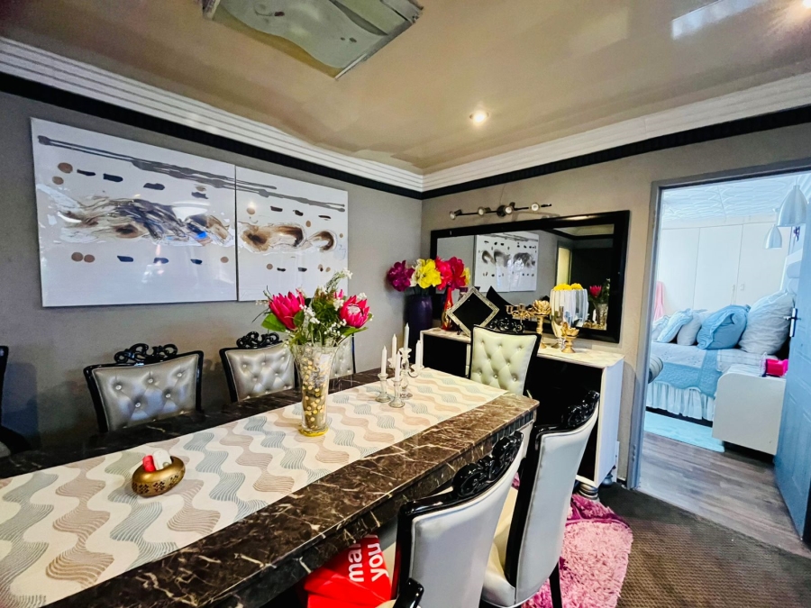 4 Bedroom Property for Sale in Embalenhle Ext 4 Mpumalanga