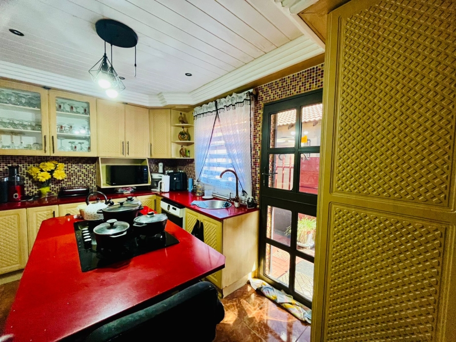 4 Bedroom Property for Sale in Embalenhle Ext 4 Mpumalanga