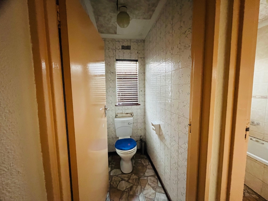 4 Bedroom Property for Sale in Embalenhle Ext 4 Mpumalanga