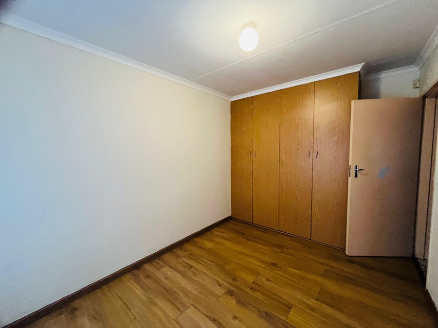 4 Bedroom Property for Sale in Embalenhle Ext 4 Mpumalanga