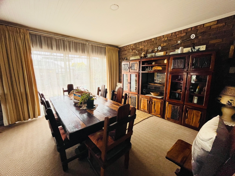 4 Bedroom Property for Sale in Leslie Mpumalanga