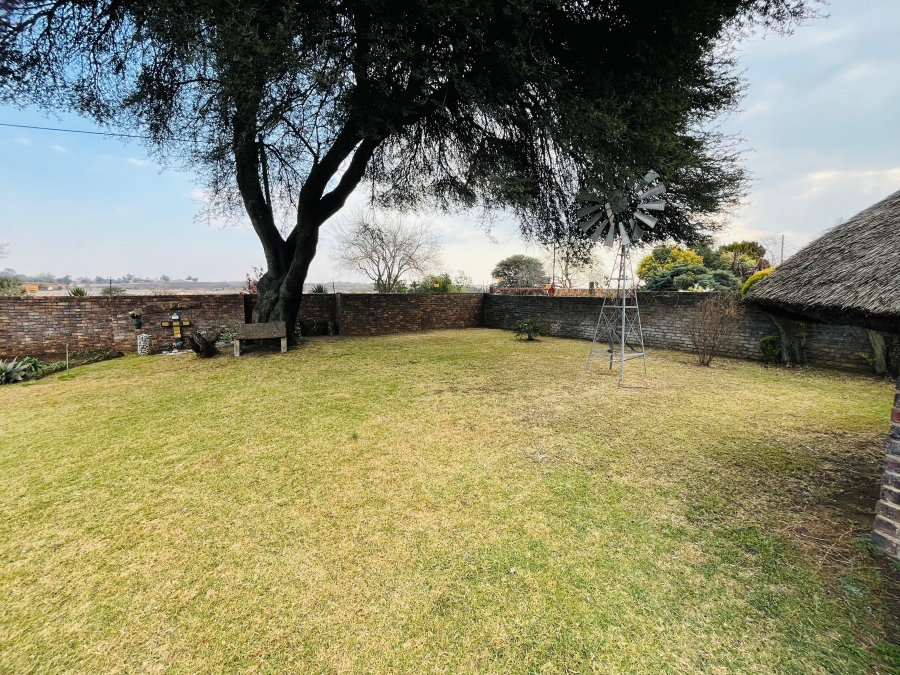 4 Bedroom Property for Sale in Leslie Mpumalanga