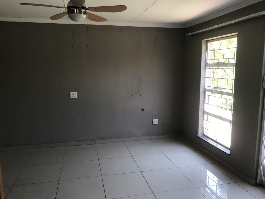 3 Bedroom Property for Sale in Cosmosrand Mpumalanga