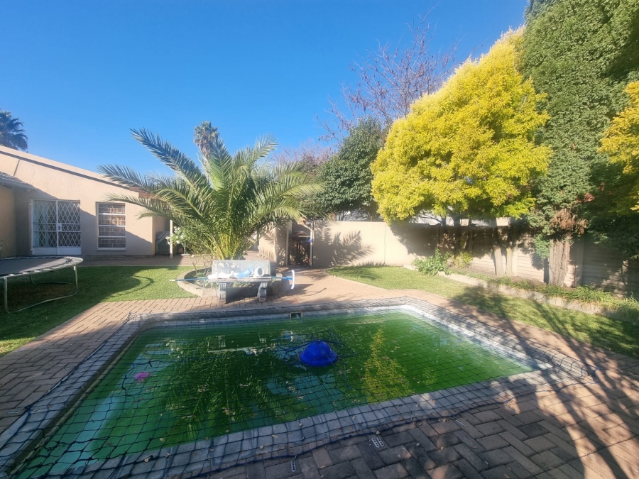 3 Bedroom Property for Sale in Cosmosrand Mpumalanga