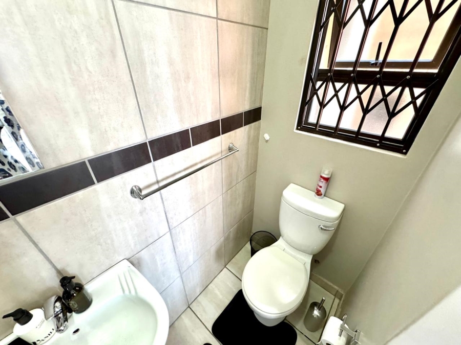 3 Bedroom Property for Sale in Terra Nova Mpumalanga