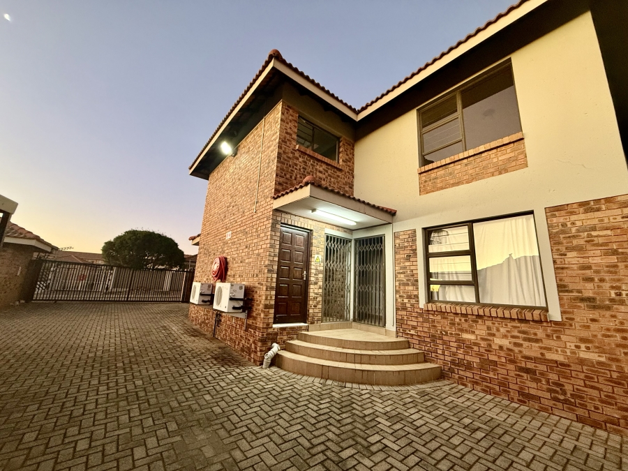 16 Bedroom Property for Sale in Noordrand Mpumalanga