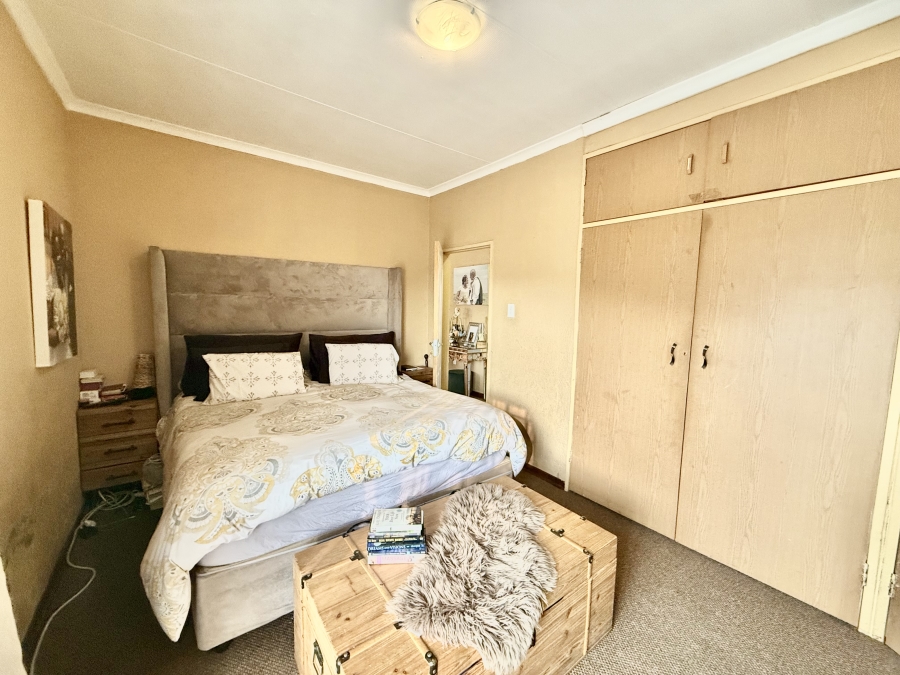 2 Bedroom Property for Sale in Cosmosrand Mpumalanga