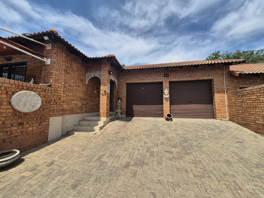2 Bedroom Property for Sale in Kinross Mpumalanga