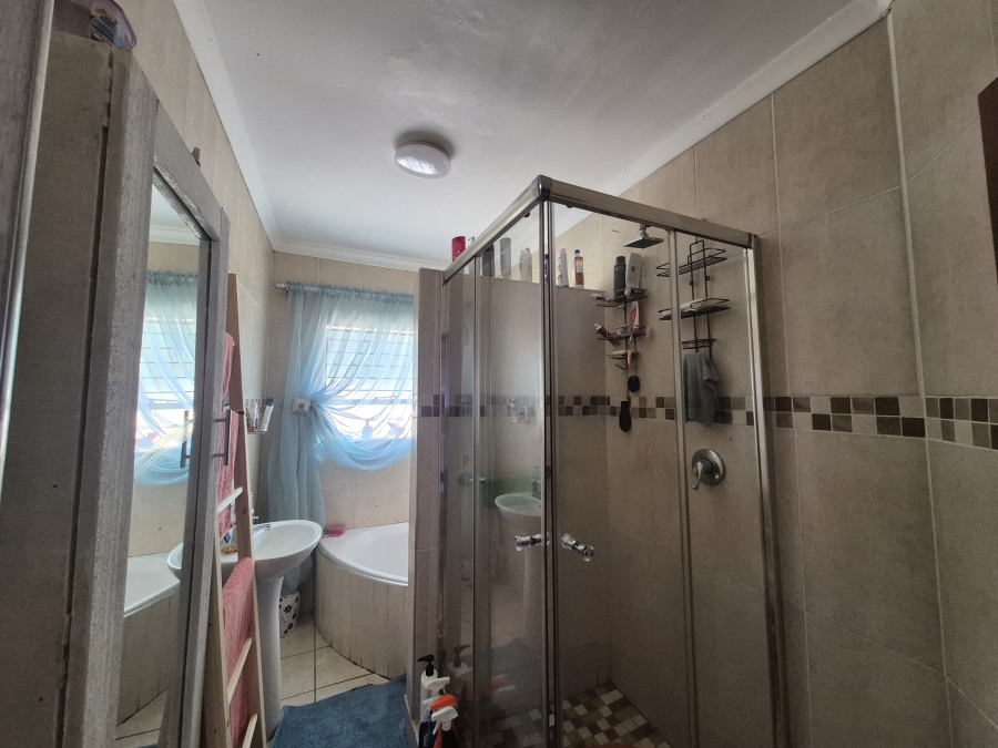 2 Bedroom Property for Sale in Kinross Mpumalanga
