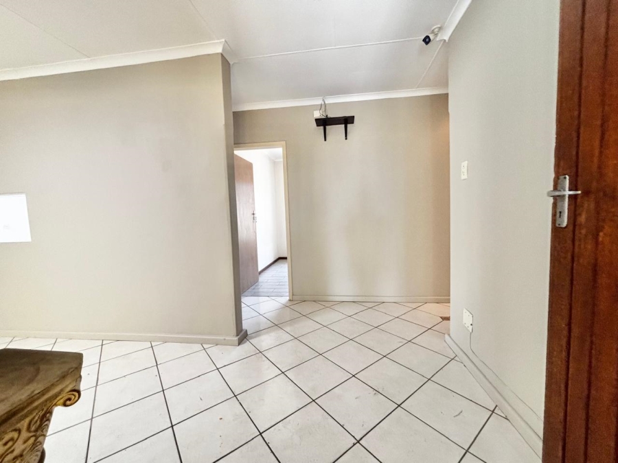 5 Bedroom Property for Sale in Suidheuwel Mpumalanga