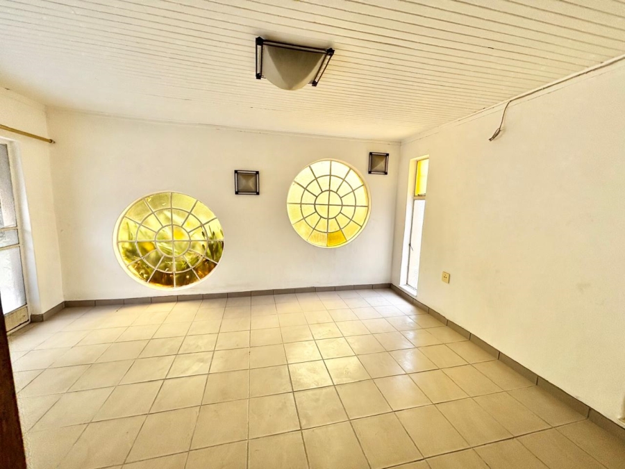 5 Bedroom Property for Sale in Suidheuwel Mpumalanga