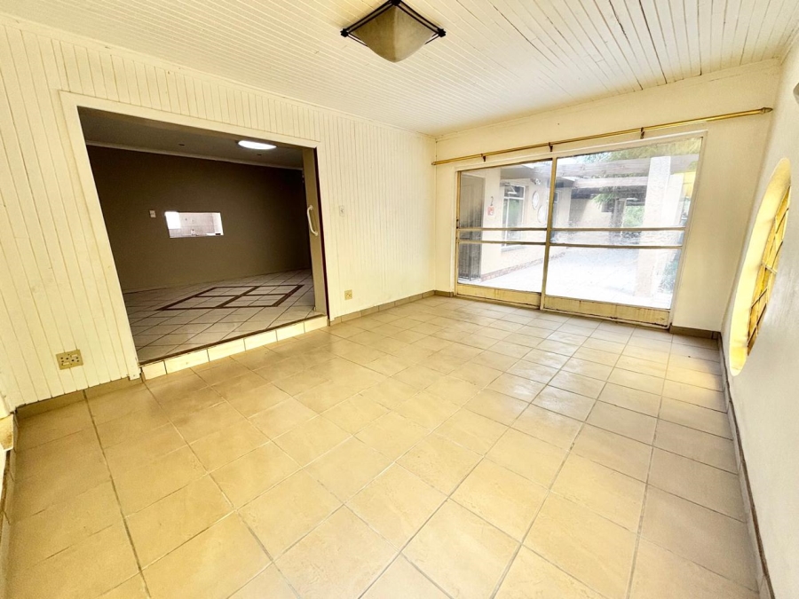 5 Bedroom Property for Sale in Suidheuwel Mpumalanga