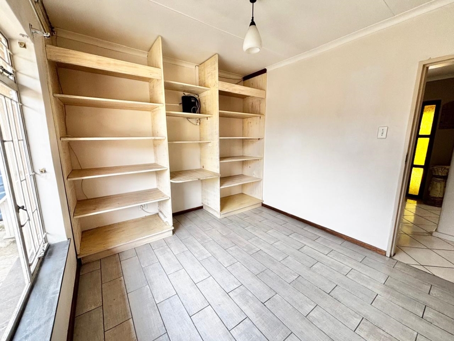 5 Bedroom Property for Sale in Suidheuwel Mpumalanga