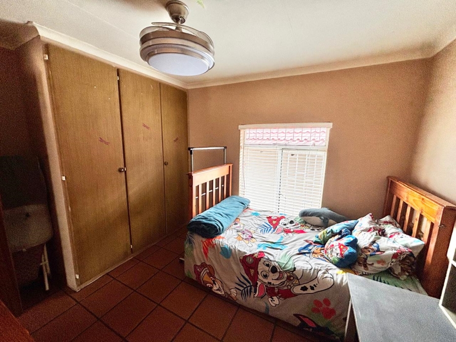 5 Bedroom Property for Sale in Noordrand Mpumalanga