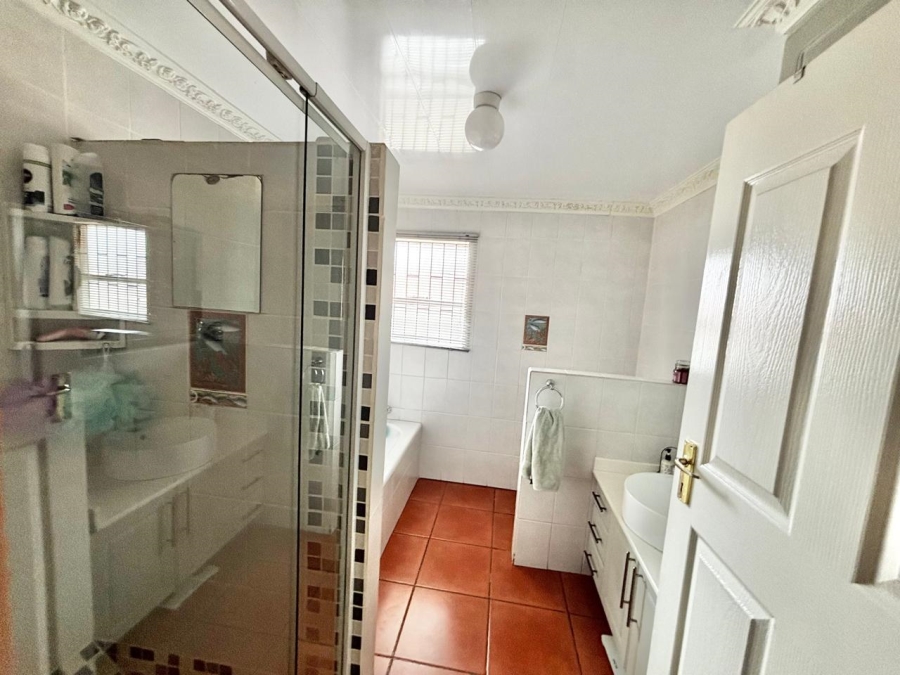 5 Bedroom Property for Sale in Noordrand Mpumalanga