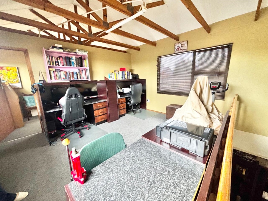 5 Bedroom Property for Sale in Noordrand Mpumalanga