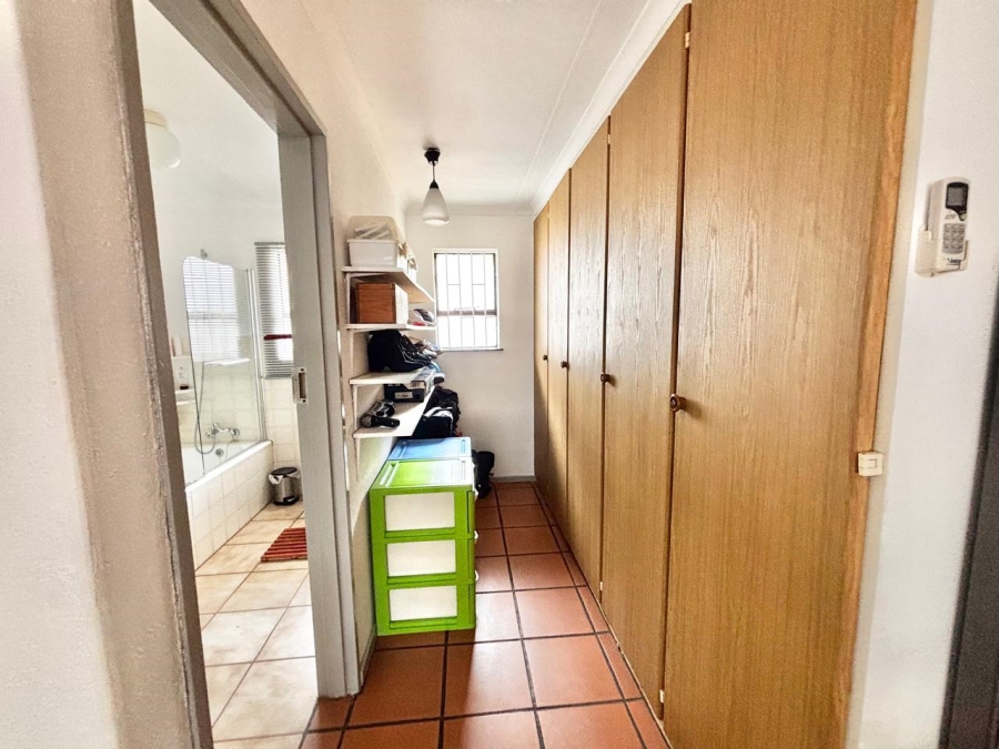5 Bedroom Property for Sale in Noordrand Mpumalanga