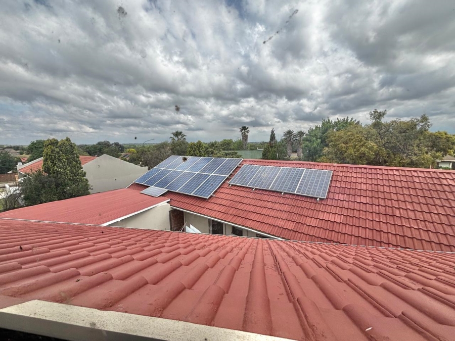 5 Bedroom Property for Sale in Noordrand Mpumalanga