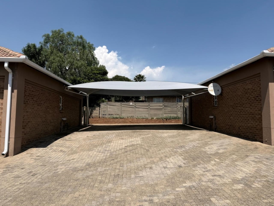 To Let 3 Bedroom Property for Rent in Trichardt Mpumalanga