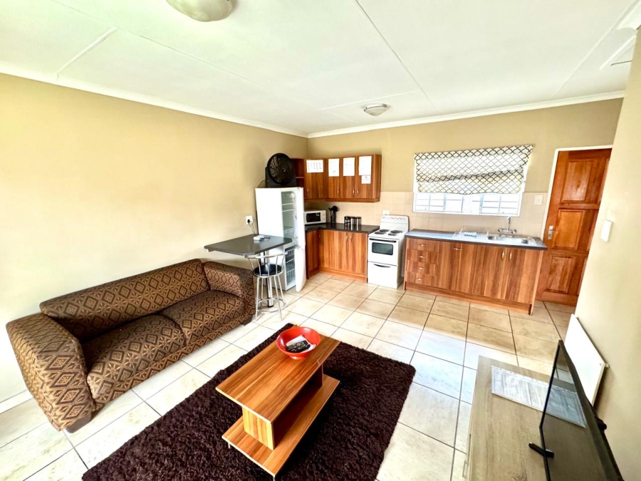 1 Bedroom Property for Sale in Cosmosrand Mpumalanga