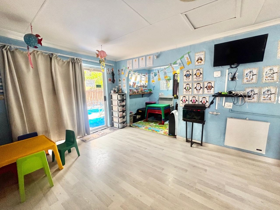 5 Bedroom Property for Sale in Secunda Mpumalanga