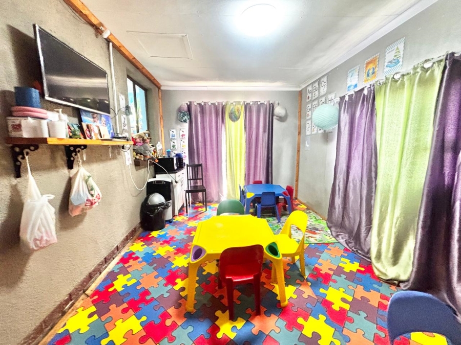 5 Bedroom Property for Sale in Secunda Mpumalanga