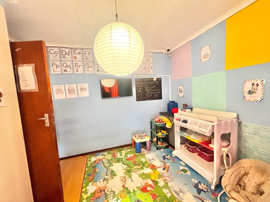 5 Bedroom Property for Sale in Secunda Mpumalanga