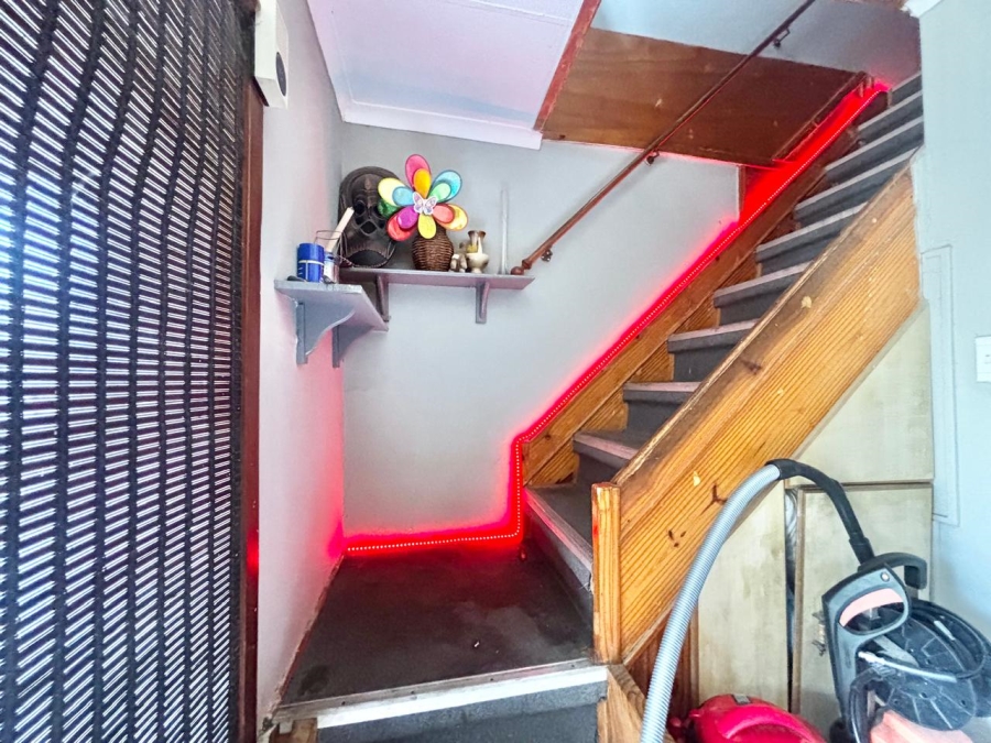 5 Bedroom Property for Sale in Secunda Mpumalanga