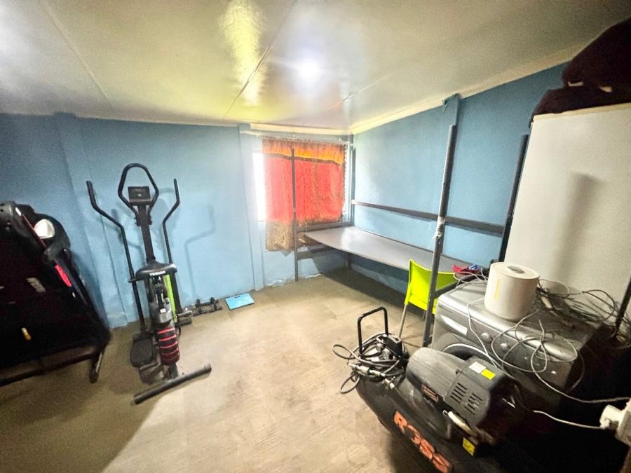 5 Bedroom Property for Sale in Secunda Mpumalanga