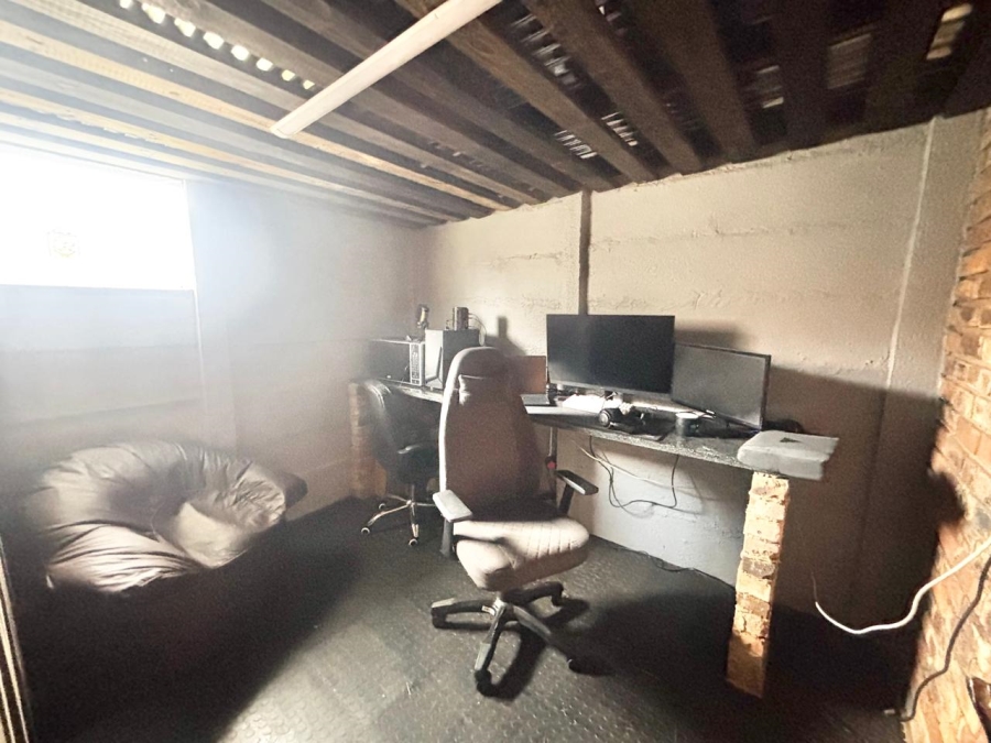 5 Bedroom Property for Sale in Secunda Mpumalanga